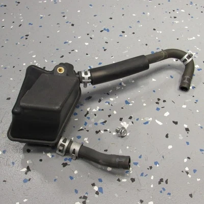 Conjunto de tanque de retorno de aceite. 00-24 DRZ400 DRZ400SM DRZ400S Foto 1 de 4