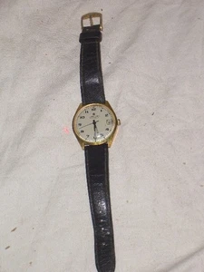 JUNGHANS Herrenarmbanduhr mit Datum - Lederarmband - Bild 1 von 2