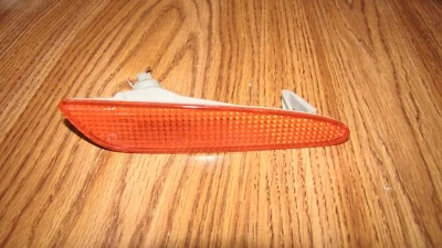 2003-2006 MERCEDES BENZ E-CLASS e class LUZ MARCADOR LATERAL DIANTEIRO DESTRO PASSAGEIRO FABRICANTE DE EQUIPAMENTO ORIGINAL - Imagem 1 de 2