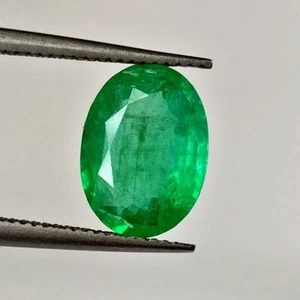 1.83ct Natural Ethiopian Emerald oval nice green good luster gemstone - Picture 1 of 4