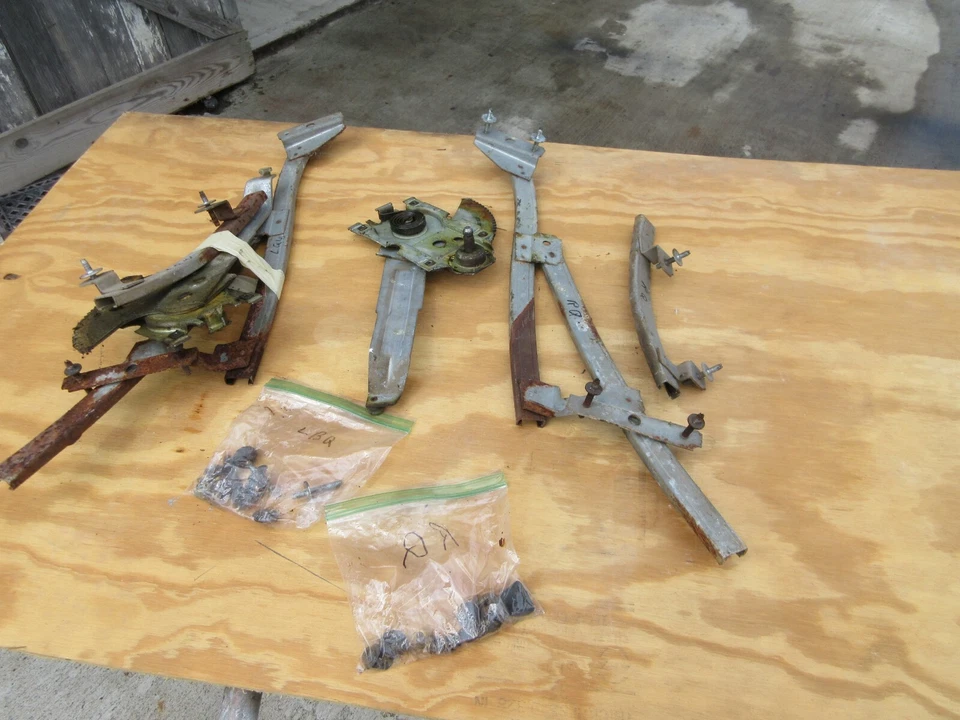 Pontiac Catalina 1965 2+2 1/4 cuarto ventana regulador configuración la mayoría de los productos Foto 1 de 4