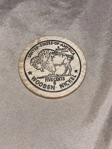 ARMADURA Vintage Madera Búfalo Níquel Cinco Centavos - Imagen 1 de 2