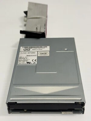 💾💻 Sony MPF920-F Internal 3.5” Floppy Disk Drive 1.44MB 4-651-17721 W/ Cable - Image 1 of 4
