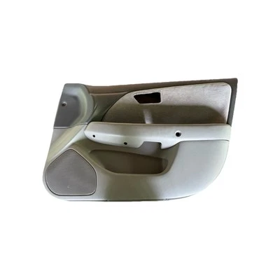 Panel moldura puerta derecha pasajero Toyota Camry 1997-2001 genuino usado Foto 1 de 2