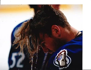 COLORADO AVALANCHE RYAN OREILLY SIGNED WET HAIR 8X10 - Picture 1 of 1
