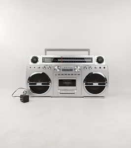 TechPlay MONSTER Boom Box Ghetto Blaster Retro 1980s Style CD AM FM Bluetooth - Picture 1 of 12