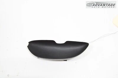 Cadillac XTS 2013-2019 tapa de inserción de manija de puerta interior trasera izquierda OEM Foto 1 de 4