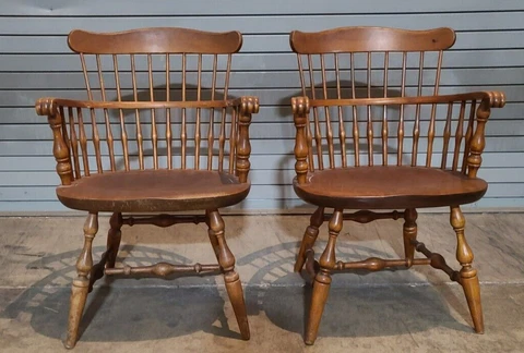 Pair of Nichols & Stone (Stickley) Sack Back Maple Windsor Chairs Cover
