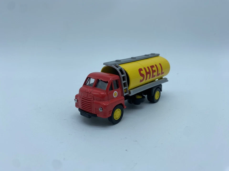 MODELLINO CAMION BIG BEDFORD TYPE-S SHELL 1950 - CORGI - SCALA 1:64 "NO BOX" - Immagine 1 di 3