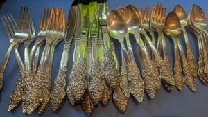 Schönes Set Vintage 1847 Rogers Bros RENAISSANCE Silber Teller Besteck 39 Teile - Bild 1 von 6