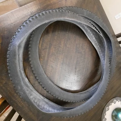 Schwinn Bike Tire, Folding Puncture Guard Tire, Steel Bead Co - Image 1 of 4