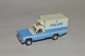 HO scale vehicle plastic Trident Chevy truck Police - Picture 1 of 1