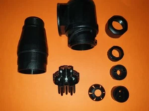 Anhänger Stecker 13-polig Schraubbar Drehbar 12Volt Tüllen für 1 oder 2 Kabel - Bild 1 von 4