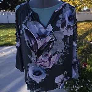 Womens Blouse NEW Black Purple Floral Cold Shoulder Size XS Jennifer Lopez - Picture 1 of 9