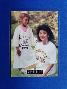 1991 Pro Line Portraits SPIRIT Collectible NFL Wife #7 Phylicia Rashad Rookie RC