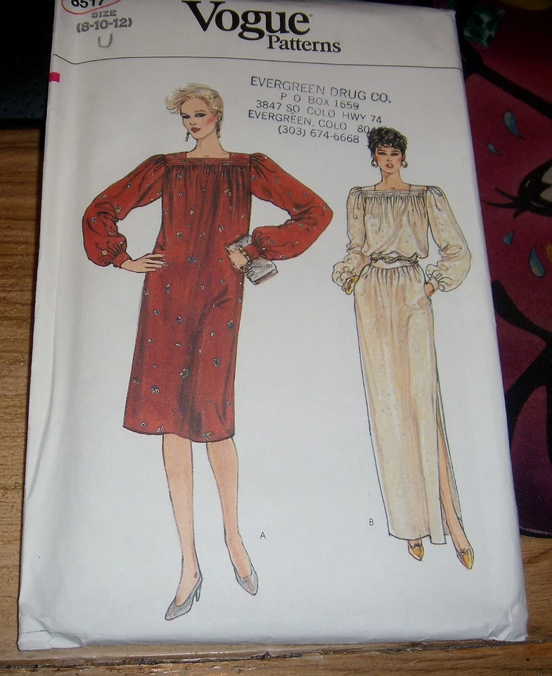 UNCUT 70s VINTAGE  VOGUE PATTERNS LONG/SHORT DRESS /SLEVES 8-10-12 # 8517 - Image 1 of 1