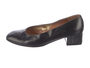 Bruno Magli Authentic Solid Black Vintage Medium Low Heel Pumps 8.5 C - Picture 1 of 7