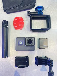 GoPro HERO5 Black Action Camera with spare battery and Accessories - Picture 1 of 4