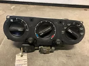 02-05 FORD EXPLORER A/C HEATER TEMPERATURE CLIMATE CONTROL - Picture 1 of 1