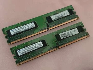 Samsung 1 GB (2x 512 MB) M378T6553CZ3-CD5 PC2-4200 533 MHz DDR2 SDRAM DIMM 1.8V - Bild 1 von 4