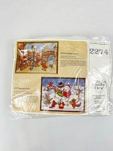 Creative Circle Caroling Bears 2274 Needlecraft Kit Quilting Christmas Vintage - Picture 1 of 6