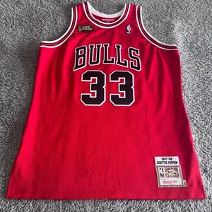 Authentic Mitchell & Ness Scottie Pippen NBA Chicago Bulls 98 Finals Trikot 44 L - Bild 1 von 13
