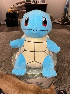 Peluche gigante Pokemon Squirtle 24" con licenza ufficiale Jazwares - Foto 1 di 10