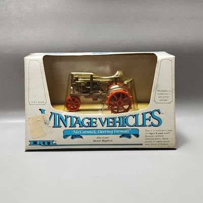 Ertl McCormick Deering 1924 Farmall 1:43 Scale Diecast Tractor 2527 Green - Image 1 of 4