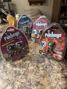 LOT of 4-Radica U.B. Funkeys Yang, Tank, Cannonball Taylor, Multiplayer Pack NIB - Picture 1 of 9