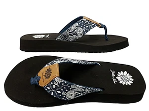Yellow Box Women's Flander Flip Flops 7.5 Navy Bandana 54016 NWB Flat Heel EVA - Picture 1 of 9