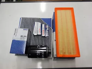 KIT DE SERVICIO CHASIS AUDI A4 CDHA CÓDIGO DE MOTOR 1.8TFSI 88KW 8K W O.E.M. PIEZA - Imagen 1 de 1