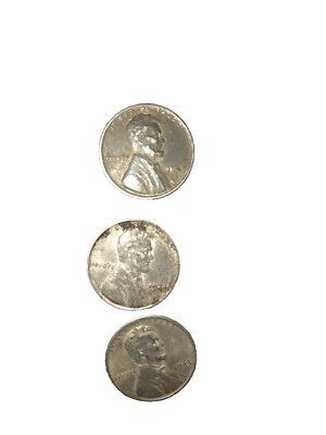 1943 Steal Magnetic Wheat Pennies ,     2 No Mint Mark , - Image 1 of 4