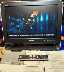 Sony Bravia 19" LCD TV KDL-19M4000 White/Black Working + OEM Remote & Paper Work - Picture 1 of 17