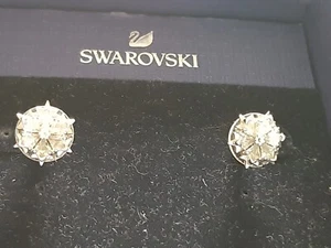 Swarovski Magic Ohrstecker Schneeflocke rhodiniert - Bild 1 von 2