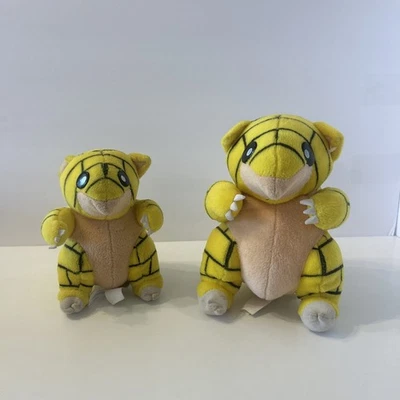 "De colección 1999 Sandshrew Pokemon Peluche Oficial Nintendo (Juega por Juego) Paquete 7"" + 9""" Foto 1 de 4