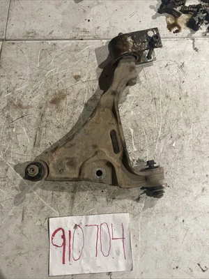 2006-11 凯迪拉克 DTS LH 发球杆下控制臂前 15939599 — 第 1/4 张图片