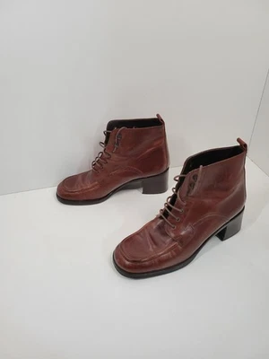 Botas al tobillo Bally Bejart de cuero marrón coñac con cordones tacón bloque para mujer 38,5 EE. UU. 8 Foto 1 de 4
