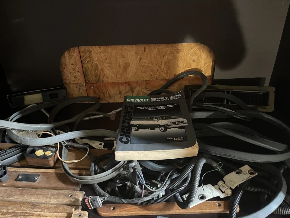 Chevrolet GMC G10 G20 G30 1985-1996 furgoneta puerta madera lote ventanas Foto 1 de 4