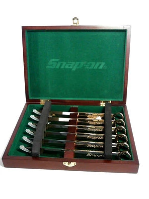 Juego de 6 cuchillos para carne llave de caja a presión en caja de coleccionistas color dorado #SSX2815 Foto 1 de 4