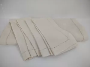 Pottery Barn 100% Linen Table Runner And 4 Napkins Natural Beige Color NWOT - Picture 1 of 7