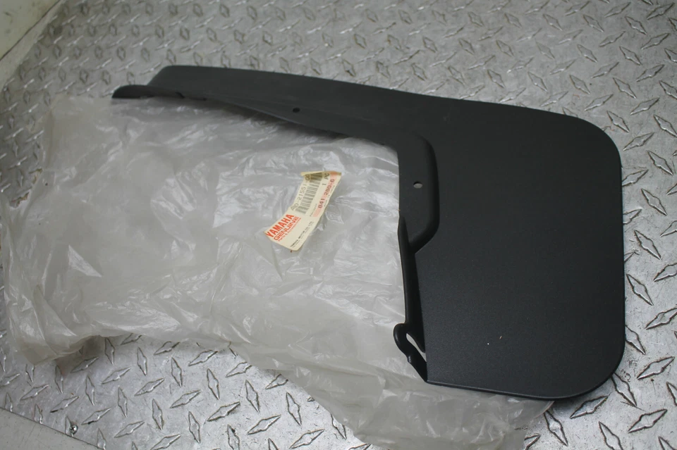 94-00 YAMAHA TIMBERWOLF 250 FRONT LEFT MUD FLAP GUARD FENDER FLARE TRIM 4P478 - Imagem 1 de 4