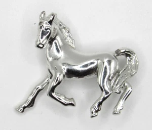 Vintage Silver Tone Figural Horse Running 3D Brooch Pin1.5" - Picture 1 of 3
