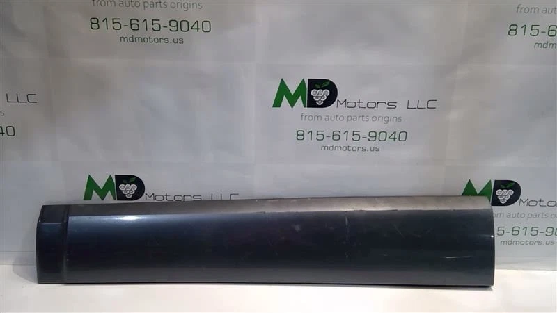 HYUNDAI SANTAFE 2002-2006 PUERTA DELANTERA LADO IZQUIERDO GUARNICIÓN 87721-B8500GAL Foto 1 de 4