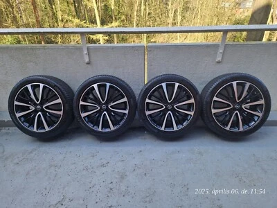 Opel Corsa E Leichtmetallrad 17 Zoll, 8-Trapezspeichen-Design - Schwarz - Bild 1 von 4