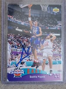 1992-93 Upper Deck - All-Star #422 Scottie Pippen with IP auto and COA card!!!