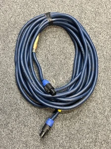 10M Van Damme Cable NL4, 4 cores x 4mm with Neutrik connectors - Picture 1 of 1