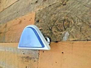 FAB ART DECO 1930S BLUE & WHITE GEOMETRIC LUCITE DRAWER PULL HANDLE KNOB UPCYCLE - Picture 1 of 12