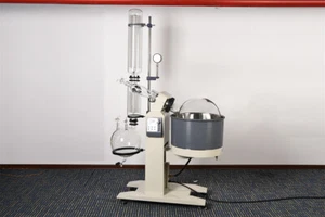Lab R-1050 Rotavap Rotavapor Motor Lift Rotary Evaporator 50L 220V Single-phase - Picture 1 of 12