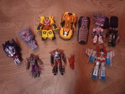 Transformers Lot - TAV-11 Bloody Knockout & MORE - Image 1 of 4