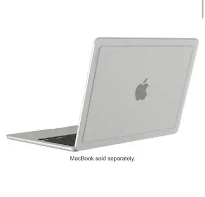 In Case Hard Shell Case MacBook Air 15 Inch 2025 - Image 1 of 4